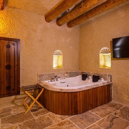 Lagoon Cave * Ürgüp