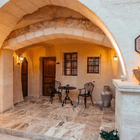 Lagoon Cave Hotell *